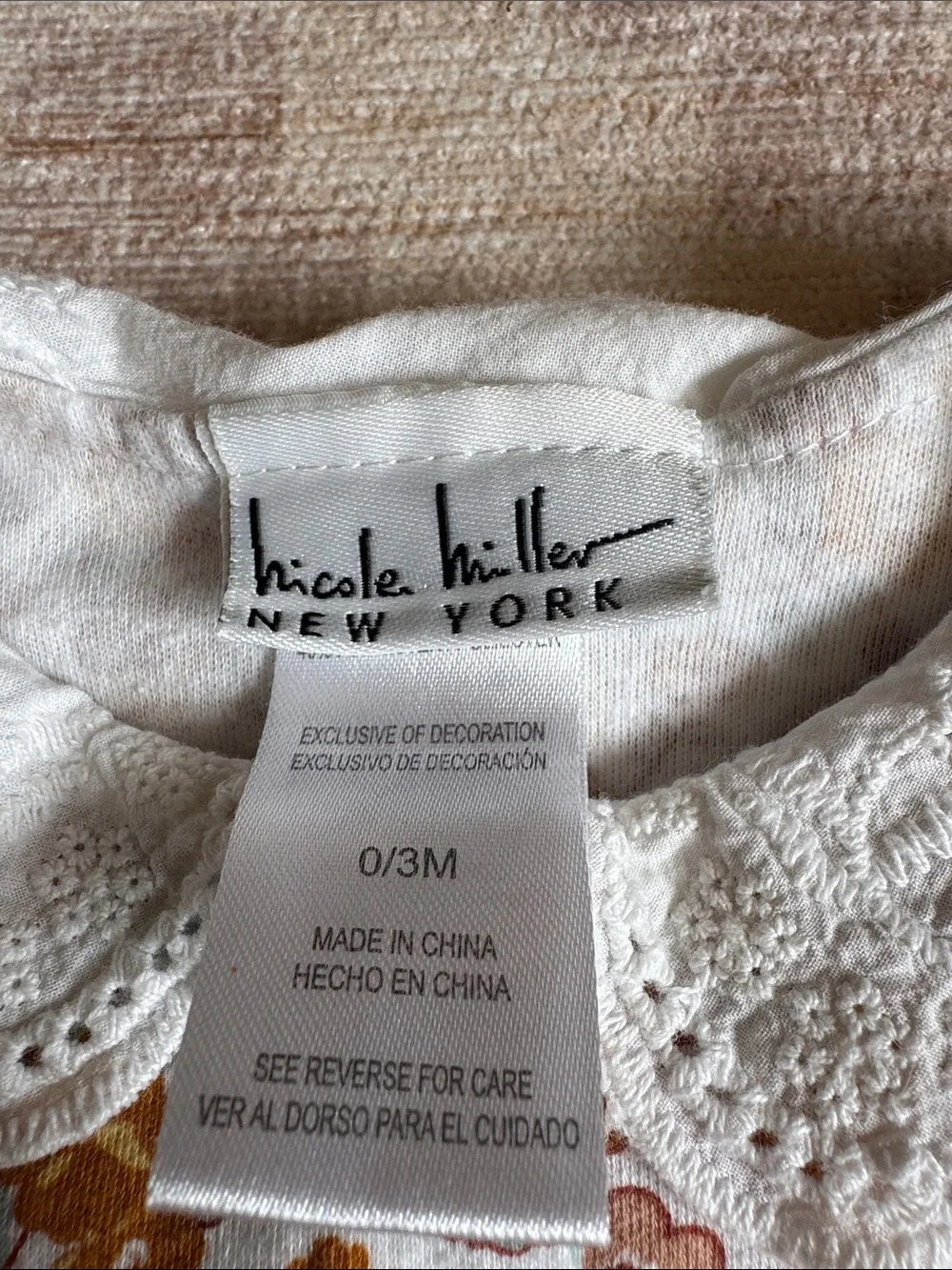 Nicole Miller Baby Floral Footed 1 Piece with Lace Collar size 0-3M